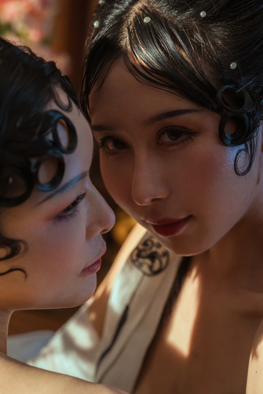 &奶桃 青白蛇 - 秋和柯基