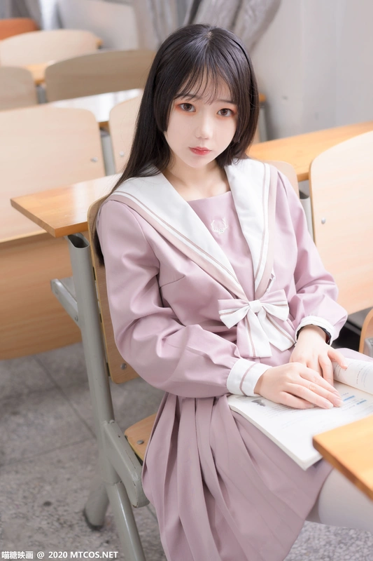 半度度度喵 粉色JK小姐姐 - 喵糖映画